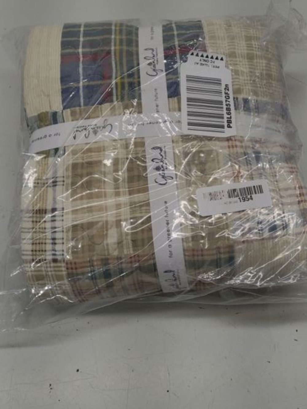 GAIAM Patchwork Plaid Cotton Quilt in Beige, Blue, Red, Green - Picture 3 of 3